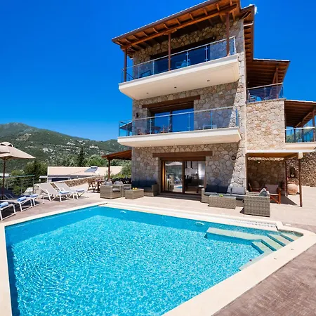 180 Mansion Villa Mikros Gialos
